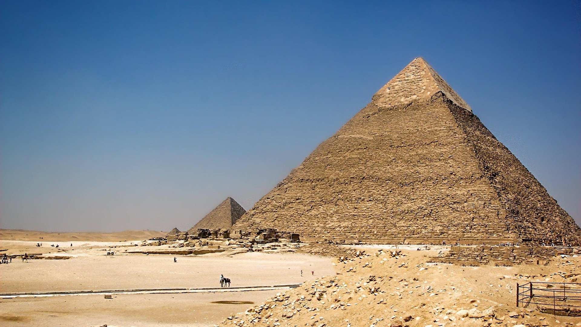 Pyramids of Giza