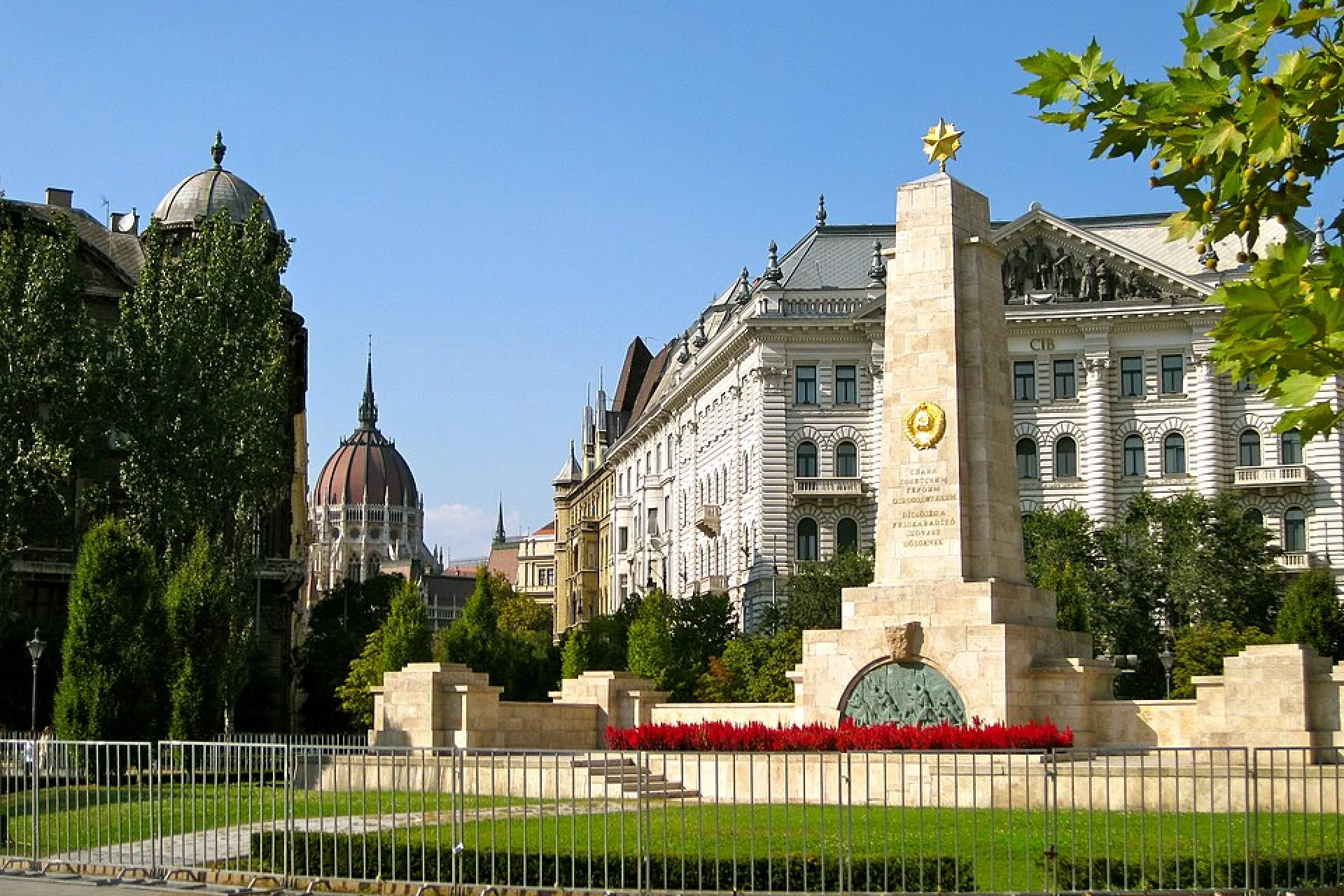 Liberty Square (Szabadság tér)